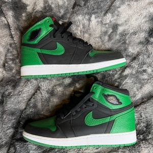 Air Jordan 1 Retro High - Pine Green